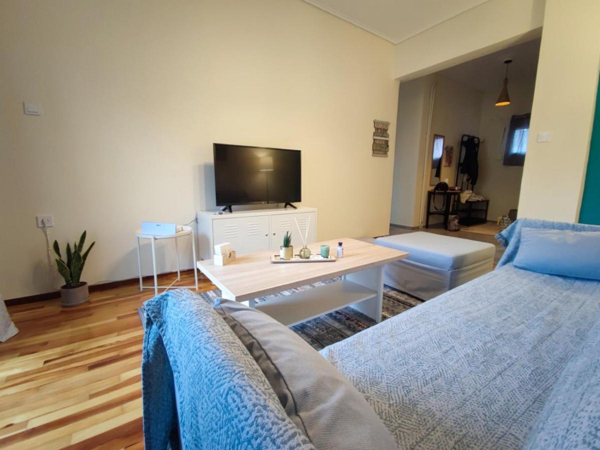 Wood & White Apartment In Historic Center With 2 Bedrooms 约阿尼纳 外观 照片